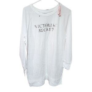Victoria Secret Long Sleeve Top. Nwt. Medium